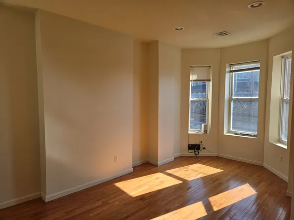 366 Communipaw Ave Unit 3, Jersey City, NJ 07304