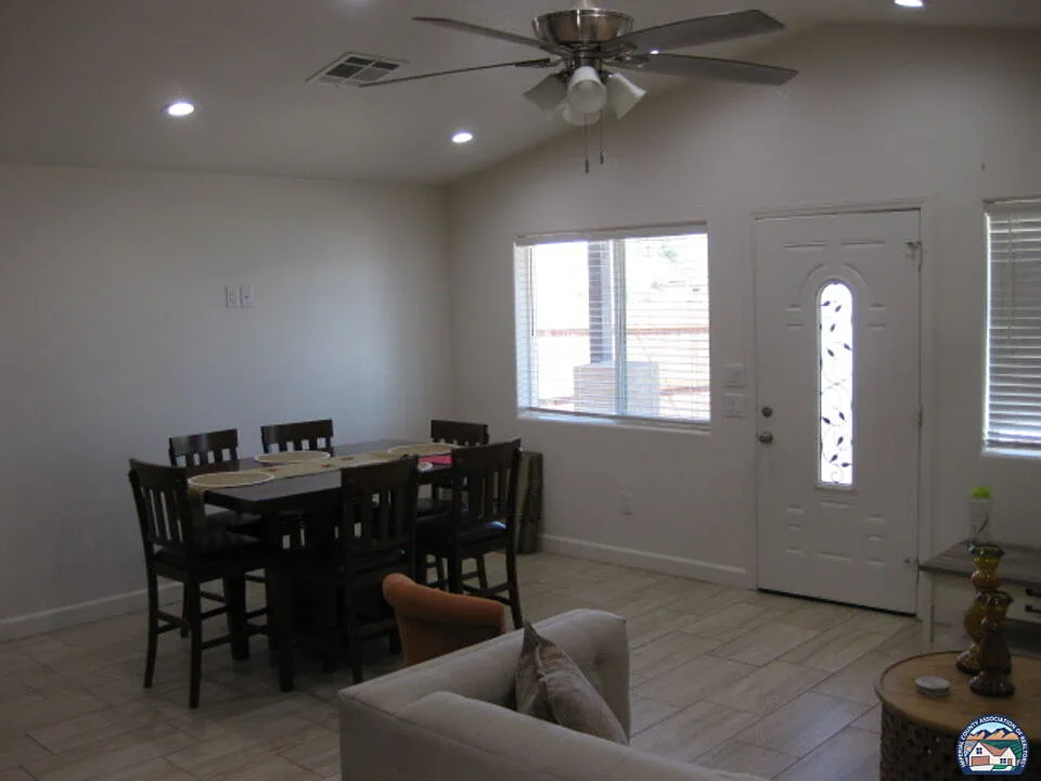 3 bed, 2.0 bath, 1200 sqft, $1,950 — Photo 4