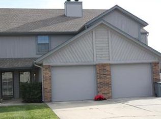 527 NE 6th St, Blue Springs, MO 64014