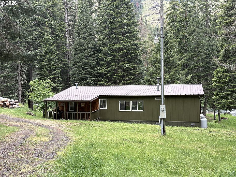 1st image of 59936 River Canyon Rd