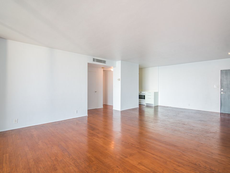 1st image of 3301 NE 5th Ave APT 1105
