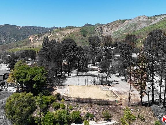 2nd image of 17138 Avenida De La Herradura