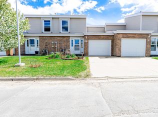 18 Grandview Rdg, Saint Albert, AB T8N1T3