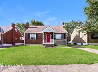 9238 Orangewood Dr, Cincinnati, OH 45231