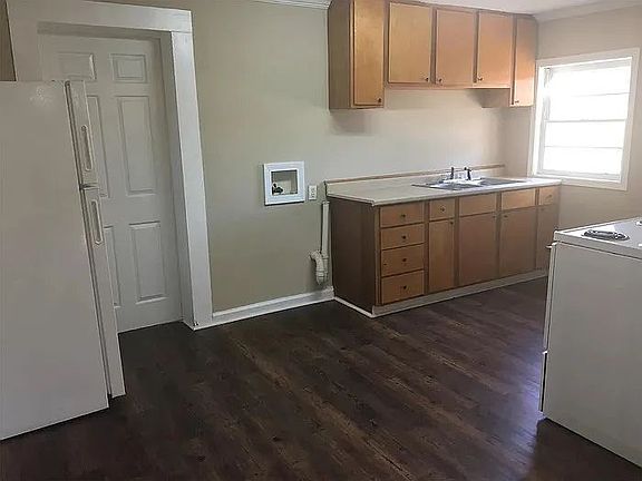 4th image of 209 Nicholtown Rd