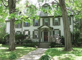 85 William St, Worcester, MA 01609