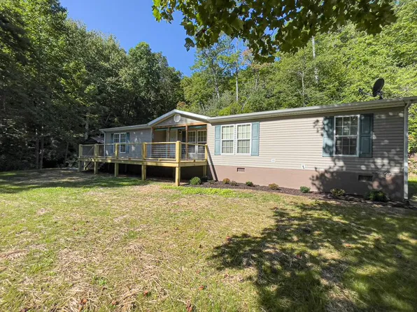 316 Briggs Cove Rd, Robbinsville, NC 28771