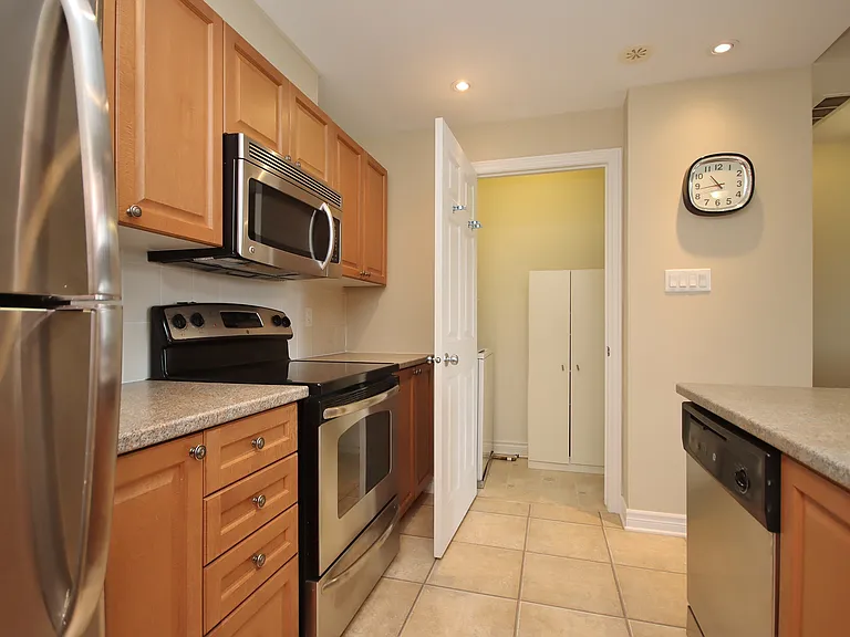 763 Cedar Creek Dr #I — Photo 7