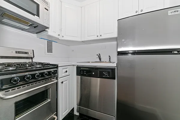 Rented by MNS | media 15