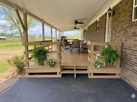 3rd image of 841 County Road 538