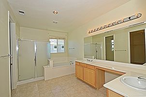 3rd image of 5827 Stonecliff Vista Ln