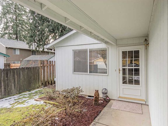 2nd image of 5002 NE 22nd Ave