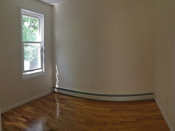 1st floor bedroom (#2)