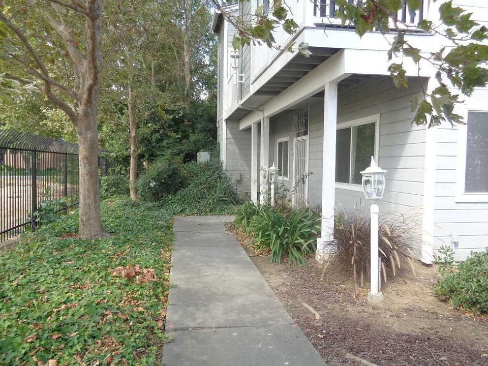 1st image of 1850 Blossom Ave APT 102