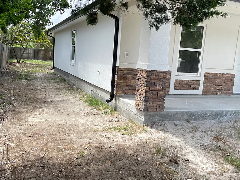 638 N Rife St #1 — Photo 6