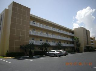 1025 SE 3rd Ave APT 303, Dania, FL 33004