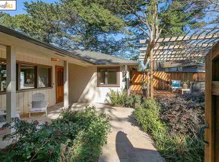6447 Melville Dr, Oakland, CA 94611