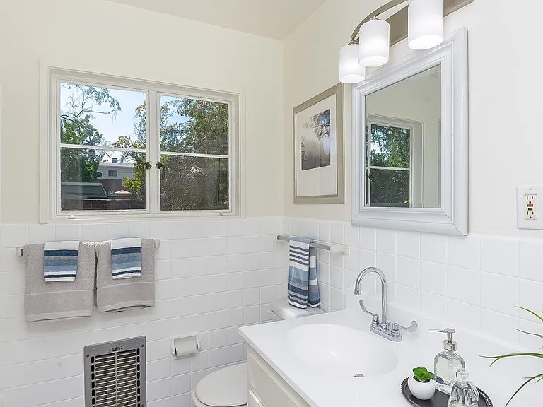 5262 Village Grn — Photo 5