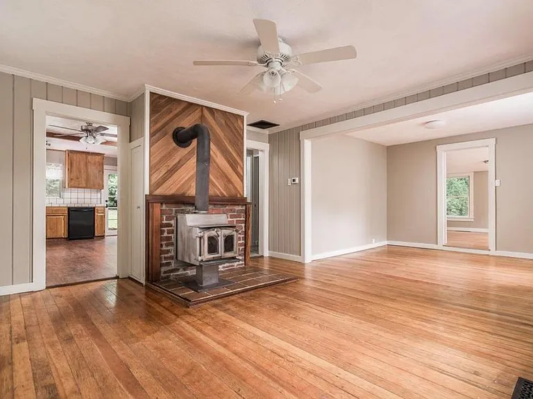 356 Chamberlain Ave — Photo 3