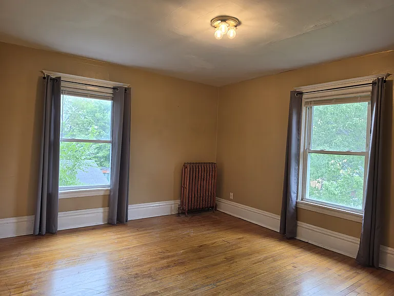 3251 Portland Ave #2 — Photo 9