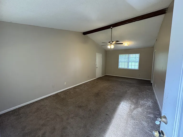 3100 Gayhart Dr NW — Photo 3