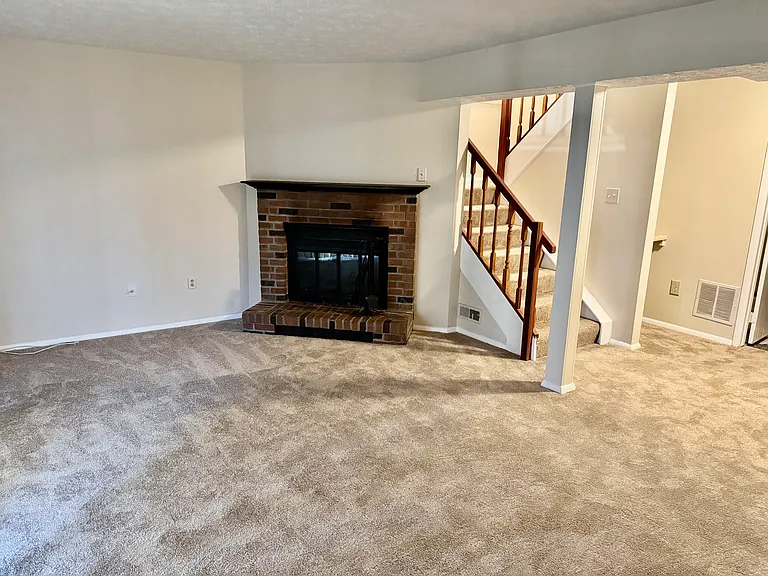 3723 Castle Ter — Photo 19