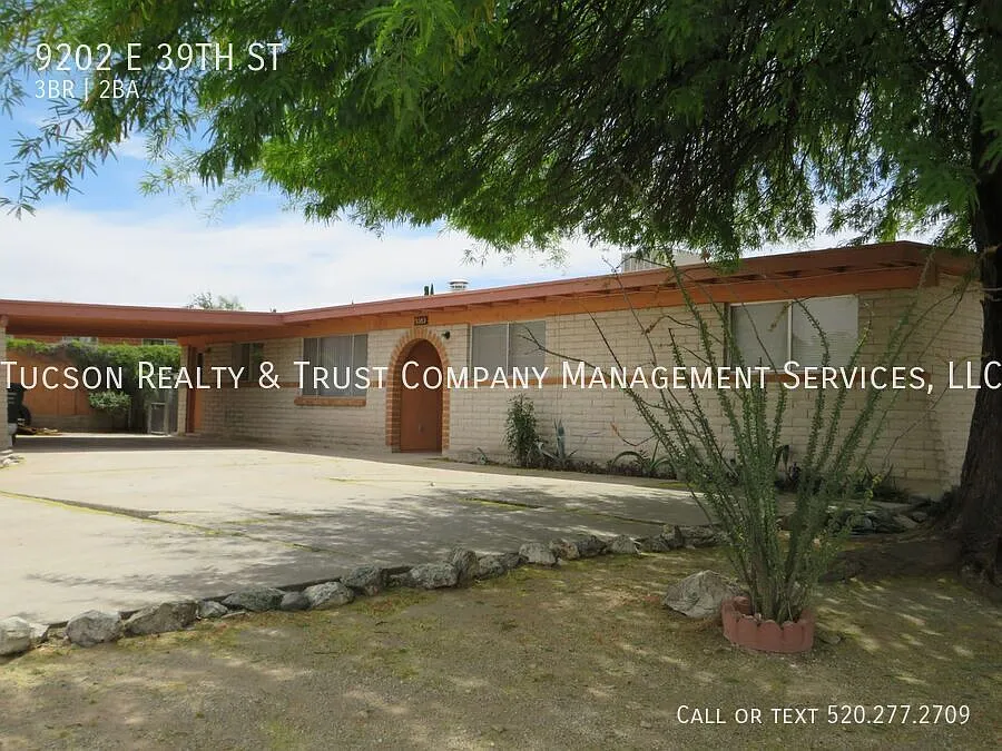 Building Photo - 9202 E 39th St