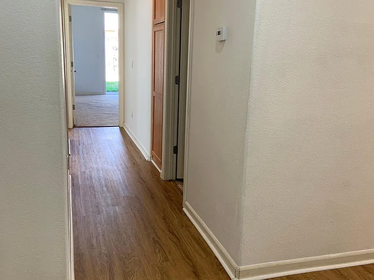 451 Miesque Ct — Photo 10