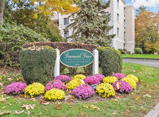 1535 E Putnam Ave APT 209, Greenwich, CT 06870