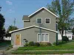 810 Adams St, Portage, WI 53901