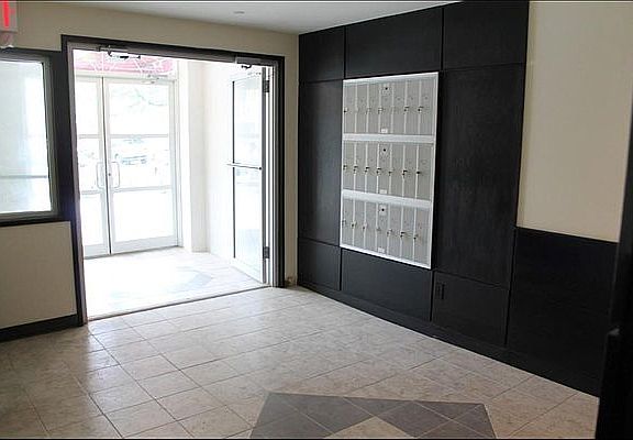 4th image of 14148 84th Dr #6A
