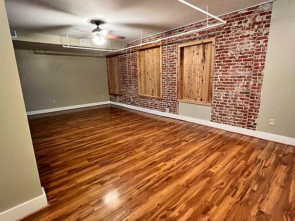 2nd image of 619 Ryan St #11268221