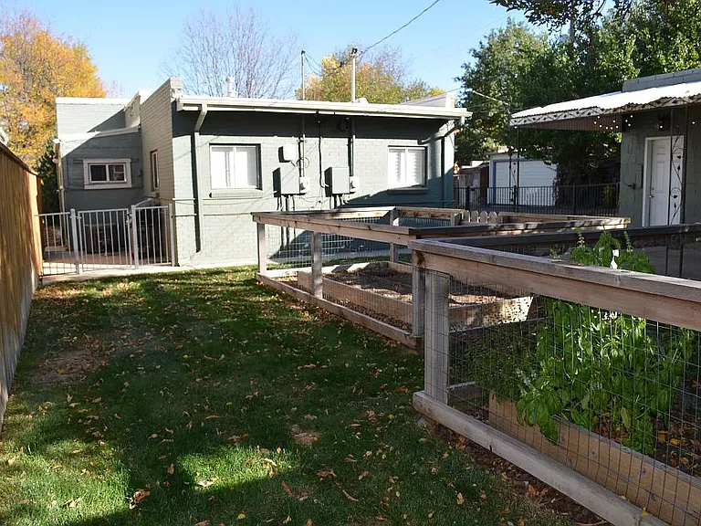 3733 Alcott St — Photo 10
