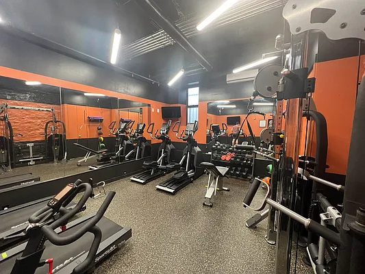 Rented by Bruma Realty LLC | media 6