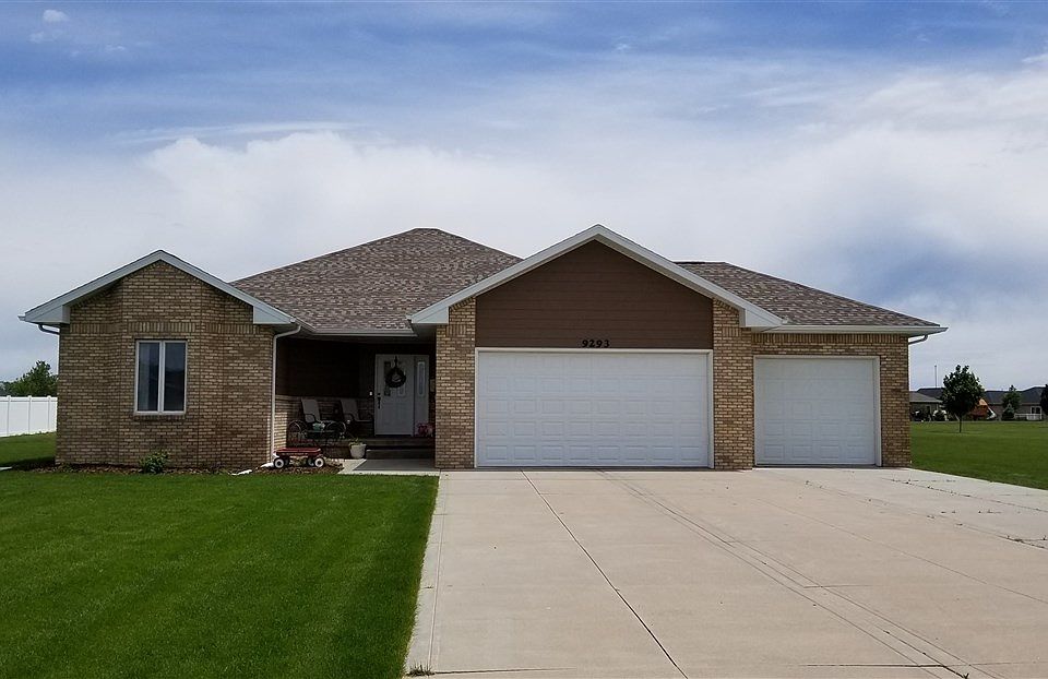 1st image of 9293 S Sierra Dr