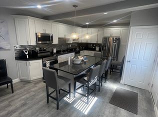 424 Prospect St, Brockton, MA 02301