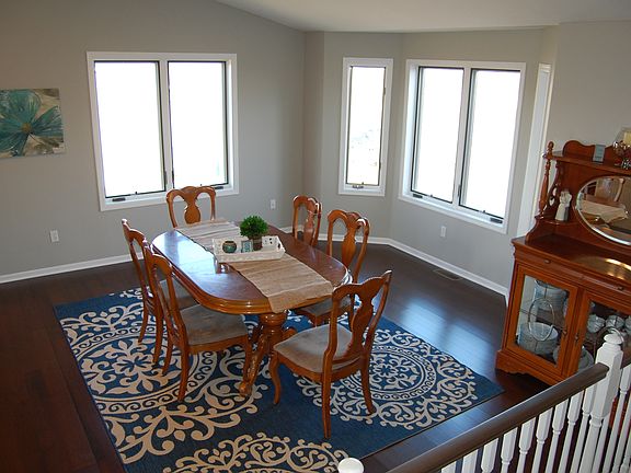 Dining room, vauled ceiling