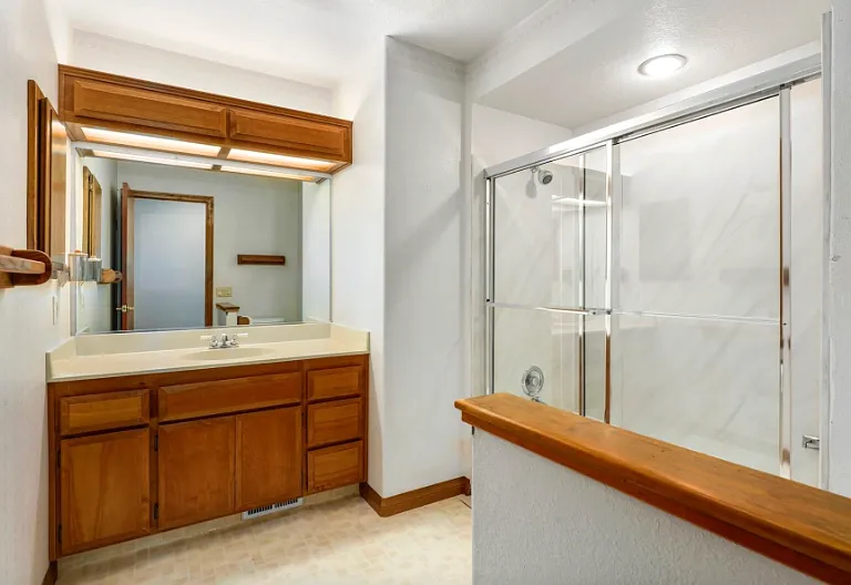 4510 Chicago Ave — Photo 10
