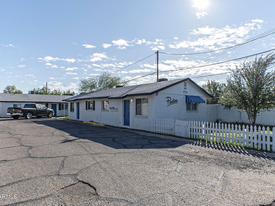 1st image of 1713 N 31ST Place