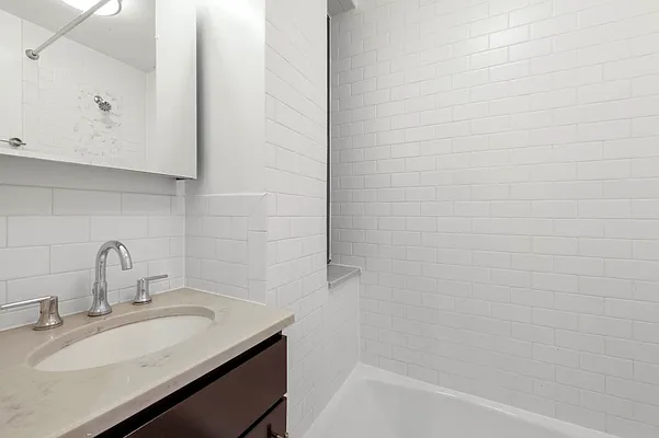 Rented by Tourma Realty LLC | media 39