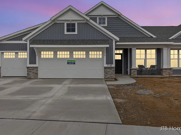 3745 Leenheer Dr #6, Grandville, MI 49418