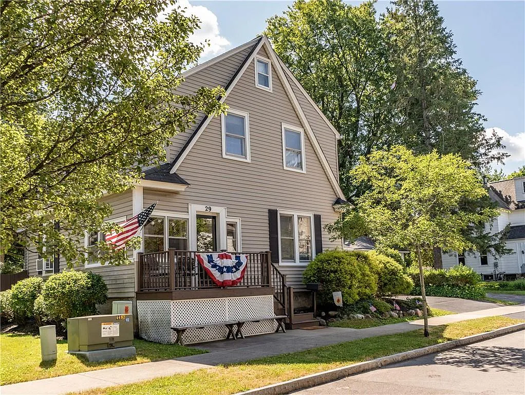 29 South Ave photo 1