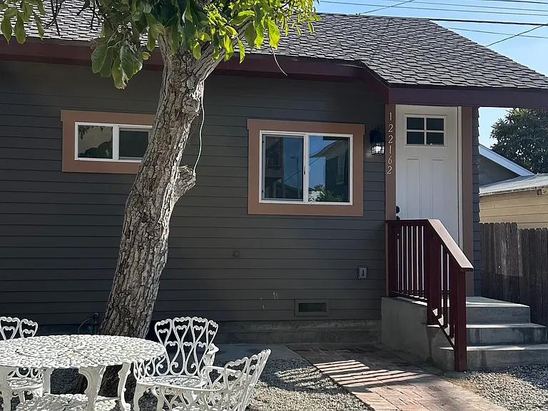 2612 Juliet St #1/2 — Photo 1