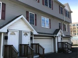 128 Ludlow St APT D, Stamford, CT 06902