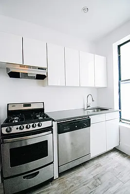 Rented by Skyward | media 9