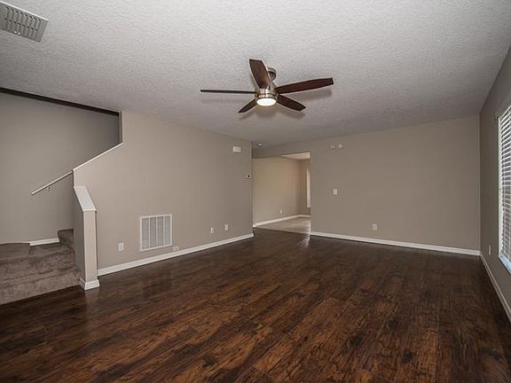 5th image of 5845 Meadowpark Pl