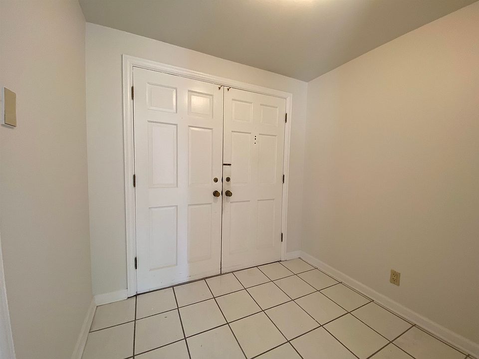 Fairway Towers 475 N Highland St Memphis, TN Zillow Apartments