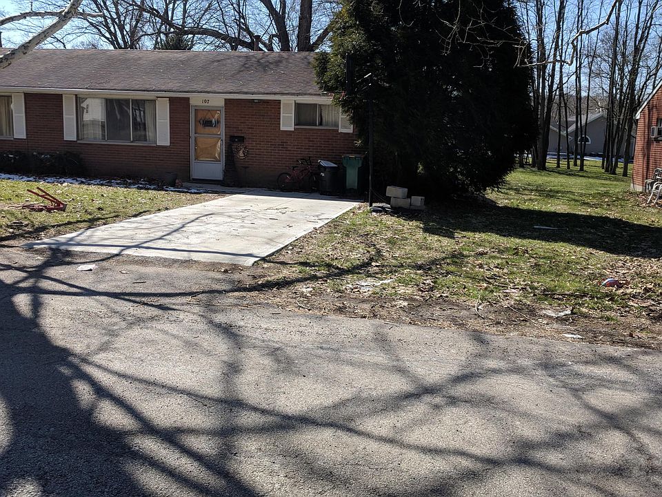 1st image of 107 Elmwood Dr