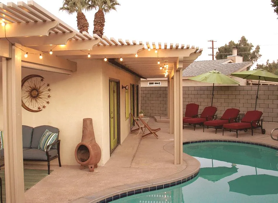 945 S Nueva Vista Dr