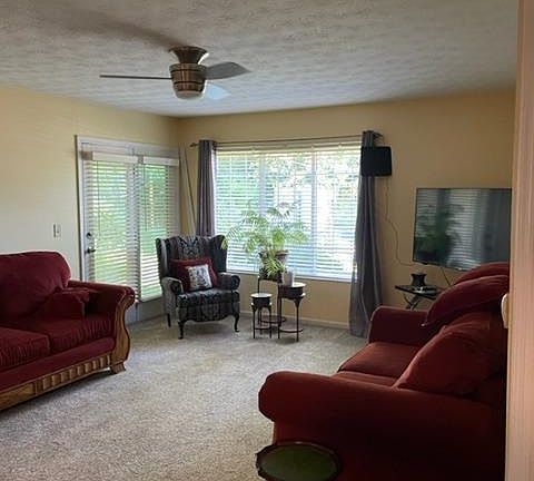3rd image of 9805 Regatta Dr Unit 101